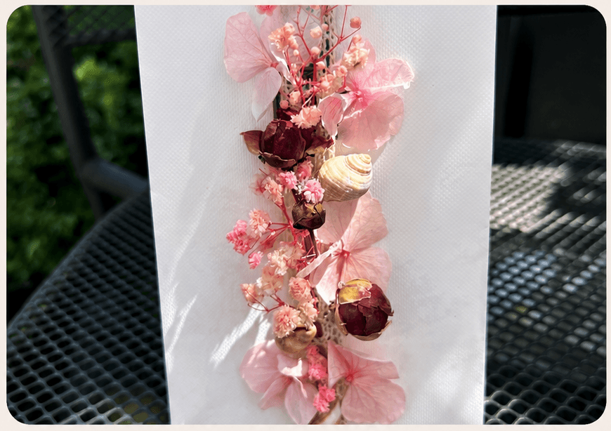 Atelier Enfant Carte à offrir fait main en fleurs séchées